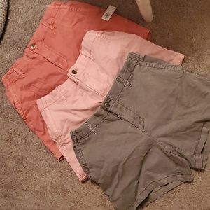 New Old Navy Khaki Shorts x3